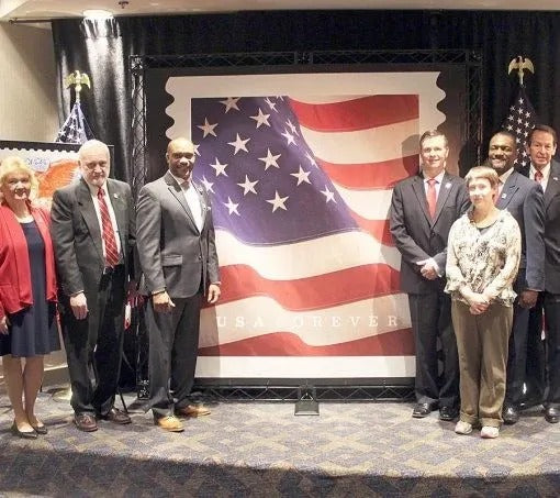 (2017) Forever American Flag Stamps